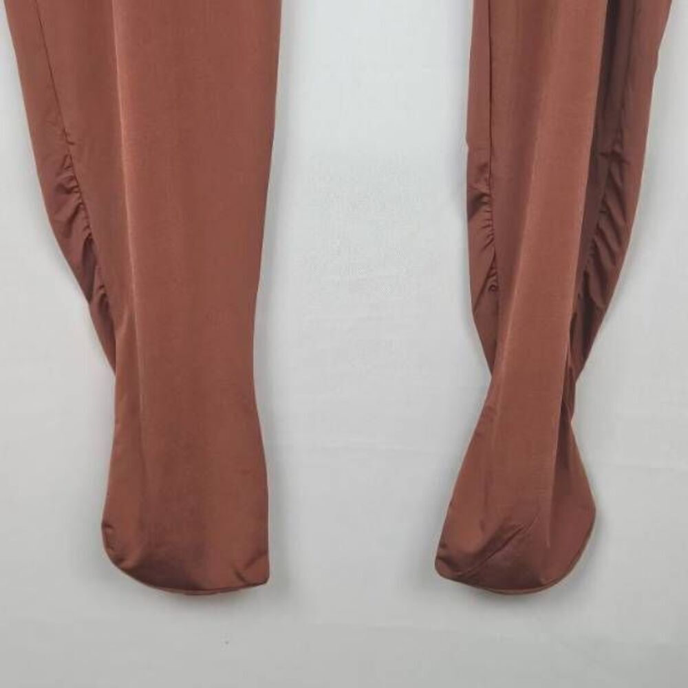 SKIMS PLUS SIZE LOUNGE LEGGINGS WITH FEET. NWT - Picture 3 of 9